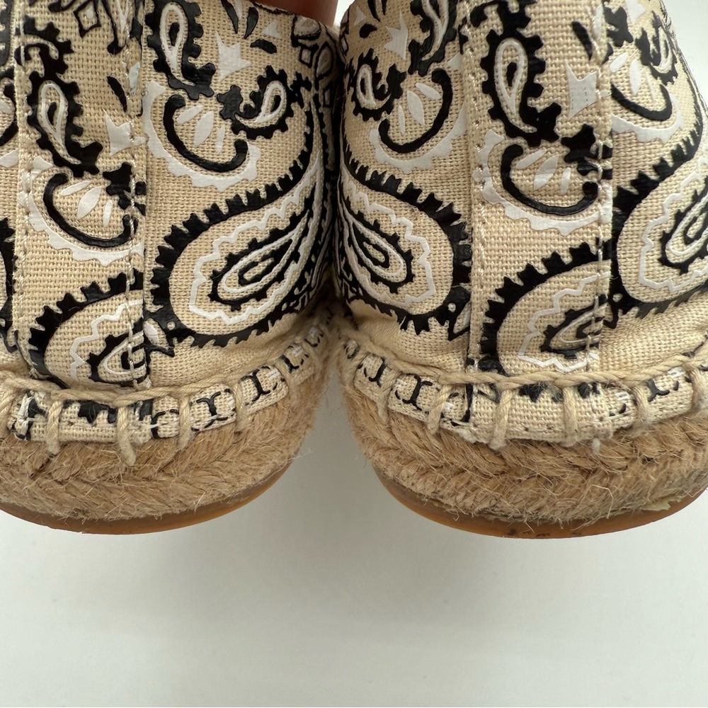 Tory Burch Black and Cream Espadrilles - Picture 9 of 16
